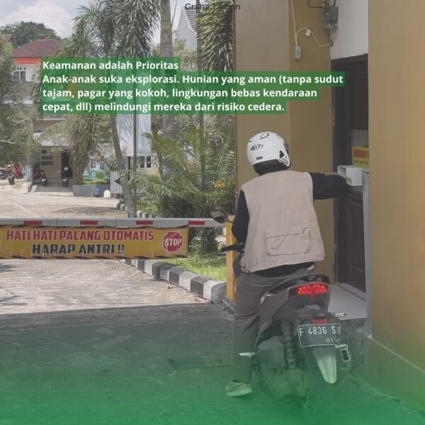 Pintu gerbang komplek graha taman sukabumi