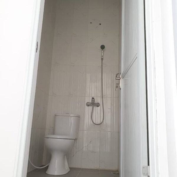 Rumah jadi kamar mandi